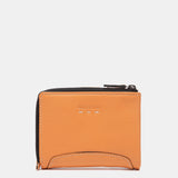 Kleine orangefarbene Lederbrieftasche