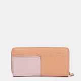 Cartera grande de piel fucsia