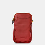 Handytasche aus rotem Leder.