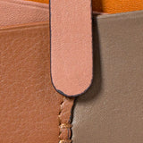 Women's cardholder in cognac leather.