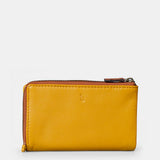 Cartera mediana de mujer en piel amarilla
