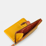 Cartera mediana de mujer en piel amarilla
