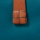 Cartera mediana de mujer en piel azul