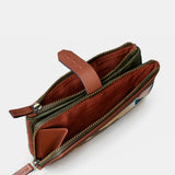Cartera mediana de mujer en piel estampada