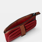 Tarjetero de mujer en piel rojo