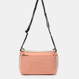 Damentasche aus recyceltem Korallengewebe.