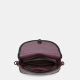 Borsa a tracolla viola a mezzaluna realizzata con materiali riciclati