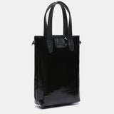 Bolso de mano de charol en negro