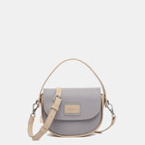 Bandolera pequeña en materiales reciclados en azul