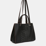 Bolso de mano troquelado en materiales reciclados negro