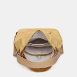 Bolso - mochila en materiales reciclados amarillo
