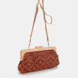 Tasche aus Terrakotta-Macramé.