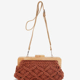 Tasche aus Terrakotta-Macramé.