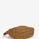 Bolso de rafia en camel