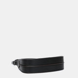 Bandolera en materiales reciclados negro