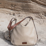 Bolso multifuncional en materiales reciclados beige
