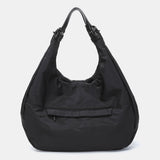 Bolso de hombro en materiales reciclados negro