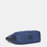 Bolso multifuncional en materiales reciclados azul