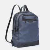 Mochila en materiales reciclados gris