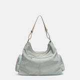 Umhängetasche aus blauem Stoff