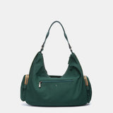 Bolso de hombro en materiales reciclados verde