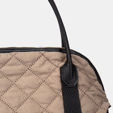Gesteppte Handtasche in Taupe.