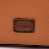 Bolso multifuncional en materiales reciclados cognac