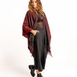 Poncho degradado burdeos