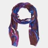 Pañuelo de lana con estampado abstracto azul