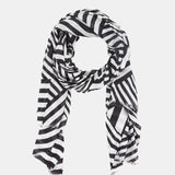 Pañuelo de lana con estampado lineal blanco y negro
