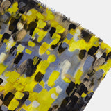 Pañuelo de viscosa con estampado abstracto negro