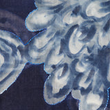 Pañuelo de lana con estampado floral azul