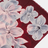 Foulard di lana con stampa floreale bordeaux.