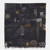 Pañuelo de lana con estampado geométrico negro