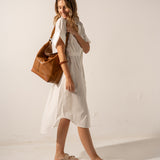 Umhängetasche aus cognacfarbenem Leder