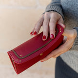Cartera grande en piel roja